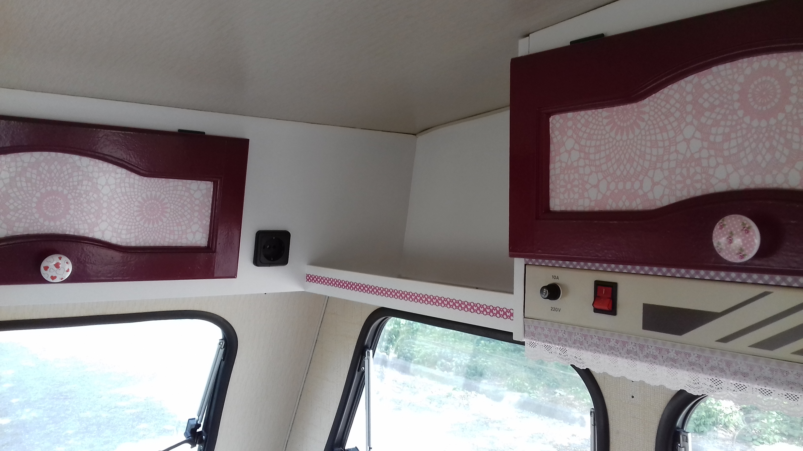 Foto: Opknapperij deel 2 - roze frutsels en franjes